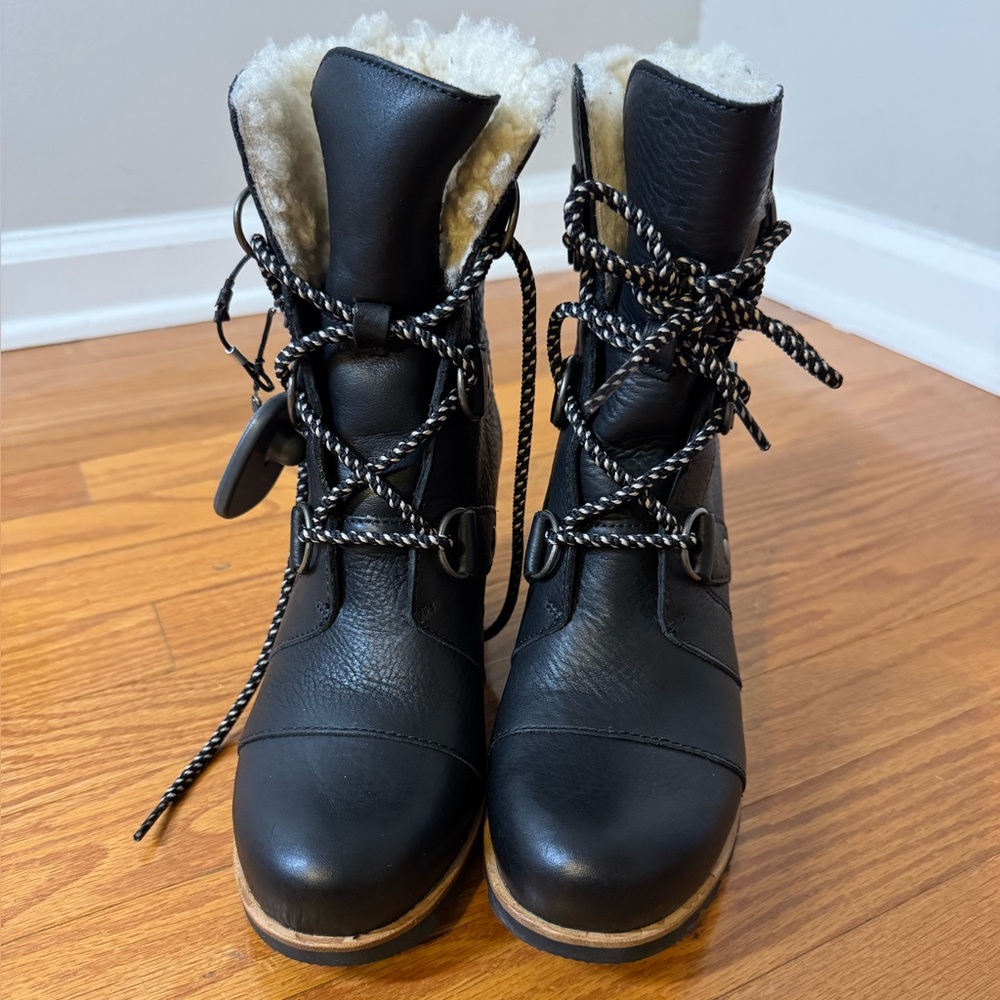 Sorel Lexie Wedge Tie Up Ankle Boots 7 - Picture 3 of 13
